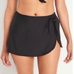 Old Navy swim skirt swimsuit bikini bottom